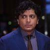 Een foto van M Night Shyamalan. 