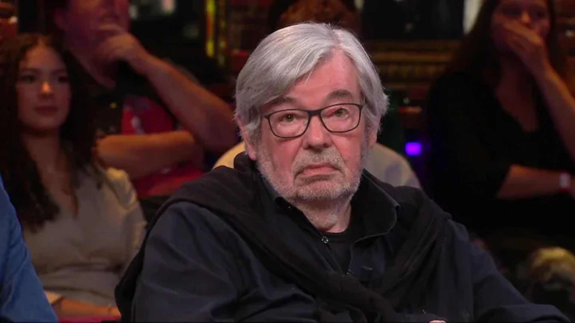 Maarten van Rossem en Paul van 'B&B Vol Liefde' zijn het niet eens met