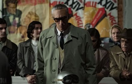 Een foto van Adam Driver in 'Ferrari'