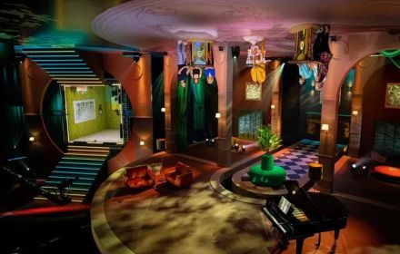 De studio van 'Upside Down'