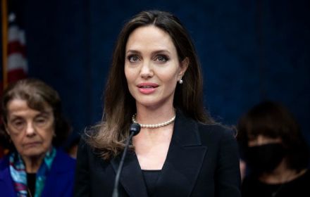 Een foto van Angelina Jolie.