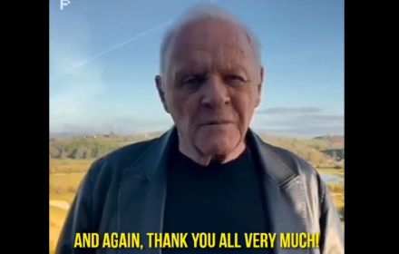 Hopkins in zijn video, opgenomen vanuit zijn thuisland Wales.