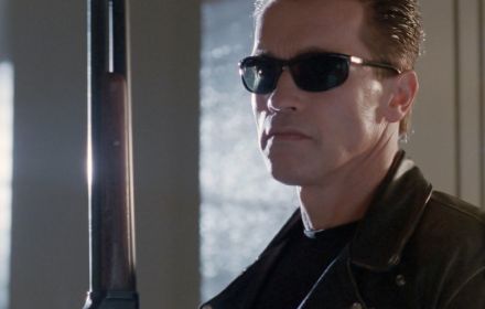 Een foto van Arnold Schwarzenegger in Terminator 2.
