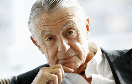 Joel Schumacher in pak