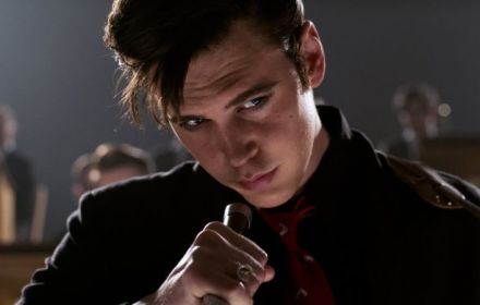 Austin Butler in Elvis