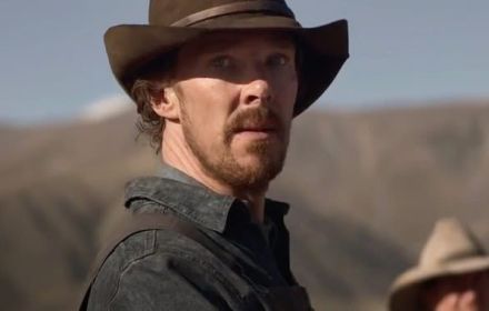 Een foto van Benedict Cumberbatch als Phil Burbank in The Power of The Dog.