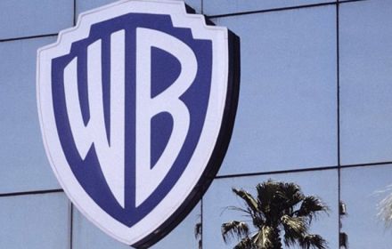 Warner Bros Logo op gebouw