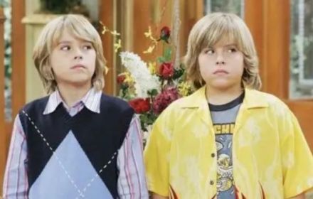 Een foto van Cole Sprouse in The Suite Life of Zack and Cody.