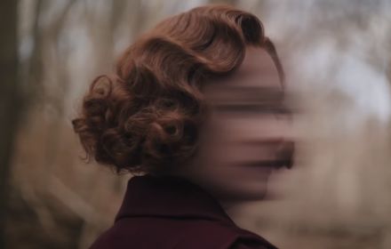 De nieuwe trailer van 'Shirley' met Elisabeth Moss