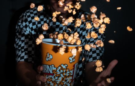 Gesloten bioscoop verdient geld met verkoop van popcorn