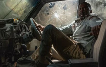 Een foto van Idris Elba in Beast.