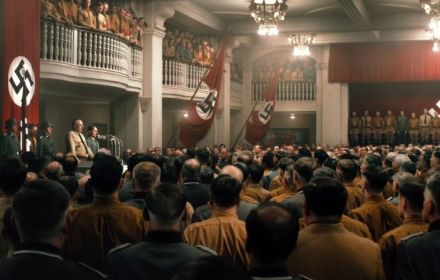 Een still uit Elser.