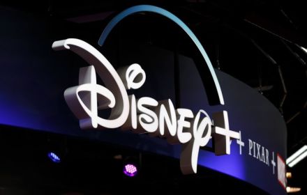 Disney+ logo op beursvloer