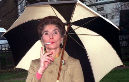 Een foto van June Brown.