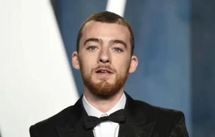 een foto van Angus Cloud