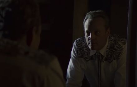 Eerste trailer 'Arkansas' met Liam Hemsworth, John Malkovich en Vince Vaughn