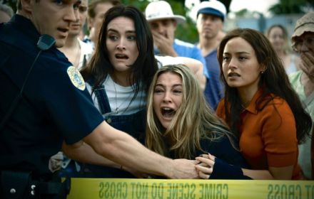 Madelyn Cline in I Know What You Did Last Summer