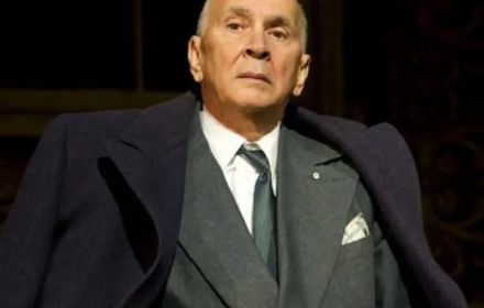 Frank Langella