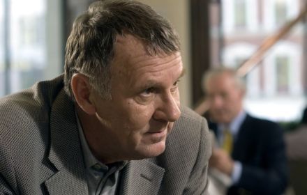 Een foto van Tom Wilkinson