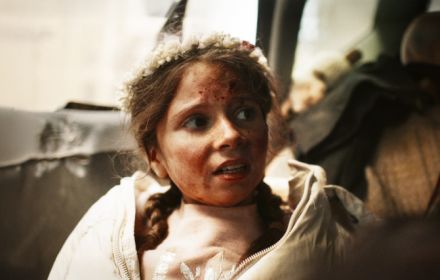 Close Your Eyes Hind