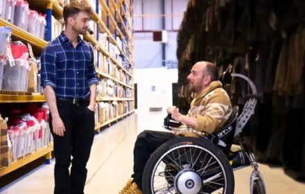 Een foto van Daniel Radcliffe en David Holmes