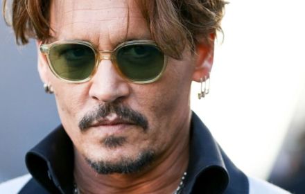 Johnny Depp met zonnebril