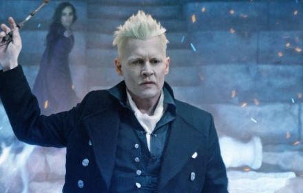 Johnny Depp als Grindelwald
