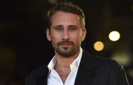 Matthias Schoenaerts op rode loper