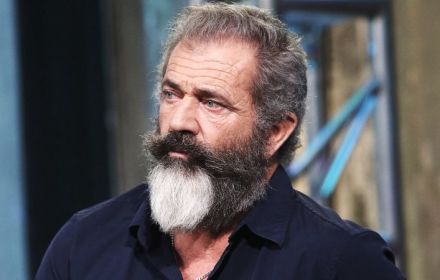 Een foto van Mel Gibson en zijn baard.