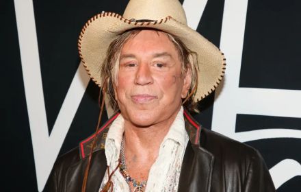 Een foto van mickey Rourke.