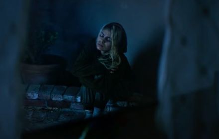 Mila Kunis als de heroïneverslaafde Molly.