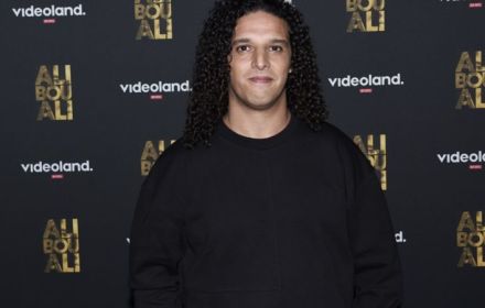 Ali bij première documentaire