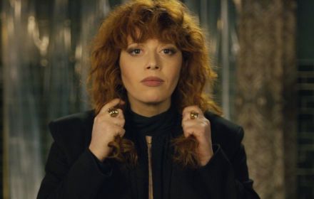 Een foto van Natasha Lyonne.