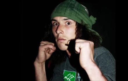 Hatched Wielding Hitchhiker