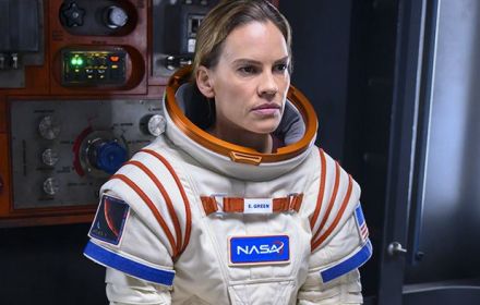 Away is één van de series die een vervolg krijgt. 