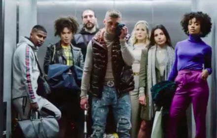 Scene uit Forever Rich