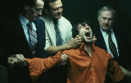 Scene uit In The Name of The Father