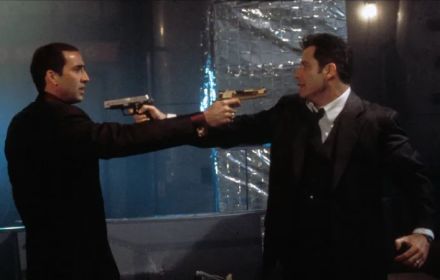 Een scene uit de originele Face/Off.