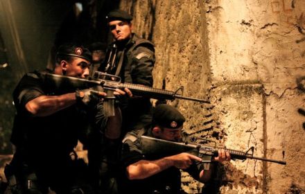 Een scene uit Tropa de Elite.