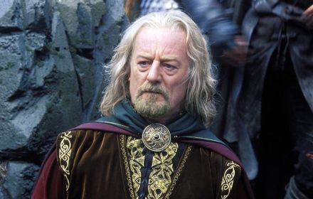 Een foto van Bernard Hill als Theoden.
