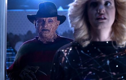 Een foto van Robert Englund als Freddy Krueger.