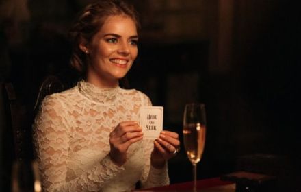 Still uit 'Ready or Not'