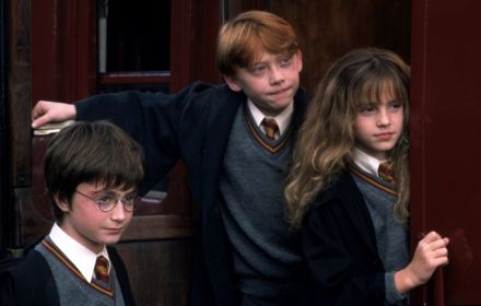 Harry, Ron en Hermelien in de eerste film.
