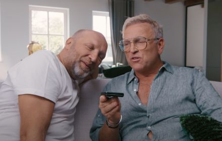 Een foto van Ruben van der Meer en Gordon in de trailer voor Yamas!