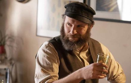 Seth Rogen op de set van An American Pickle.