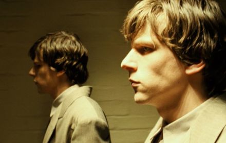 Still uit 'The Double'