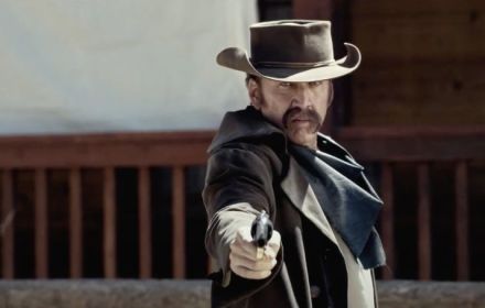 Nicolas Cage in The Old Way