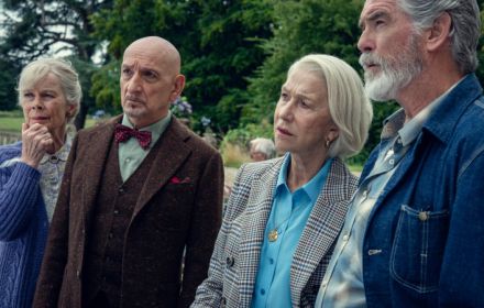 Na maanden van speculaties is het eindelijk officieel: The Thursday Murder Club is vanaf 28 augustus 2025 exclusief te zien op Netflix.