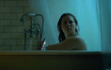 Scene uit the Woman in the Window