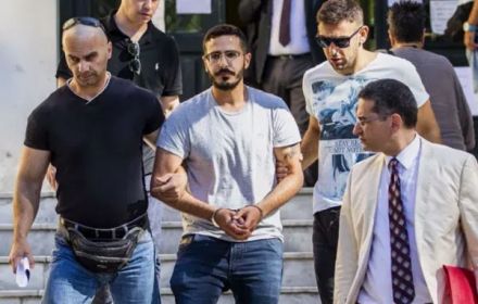 Een foto van de 'Tinder Swindler' Simon Leviev.